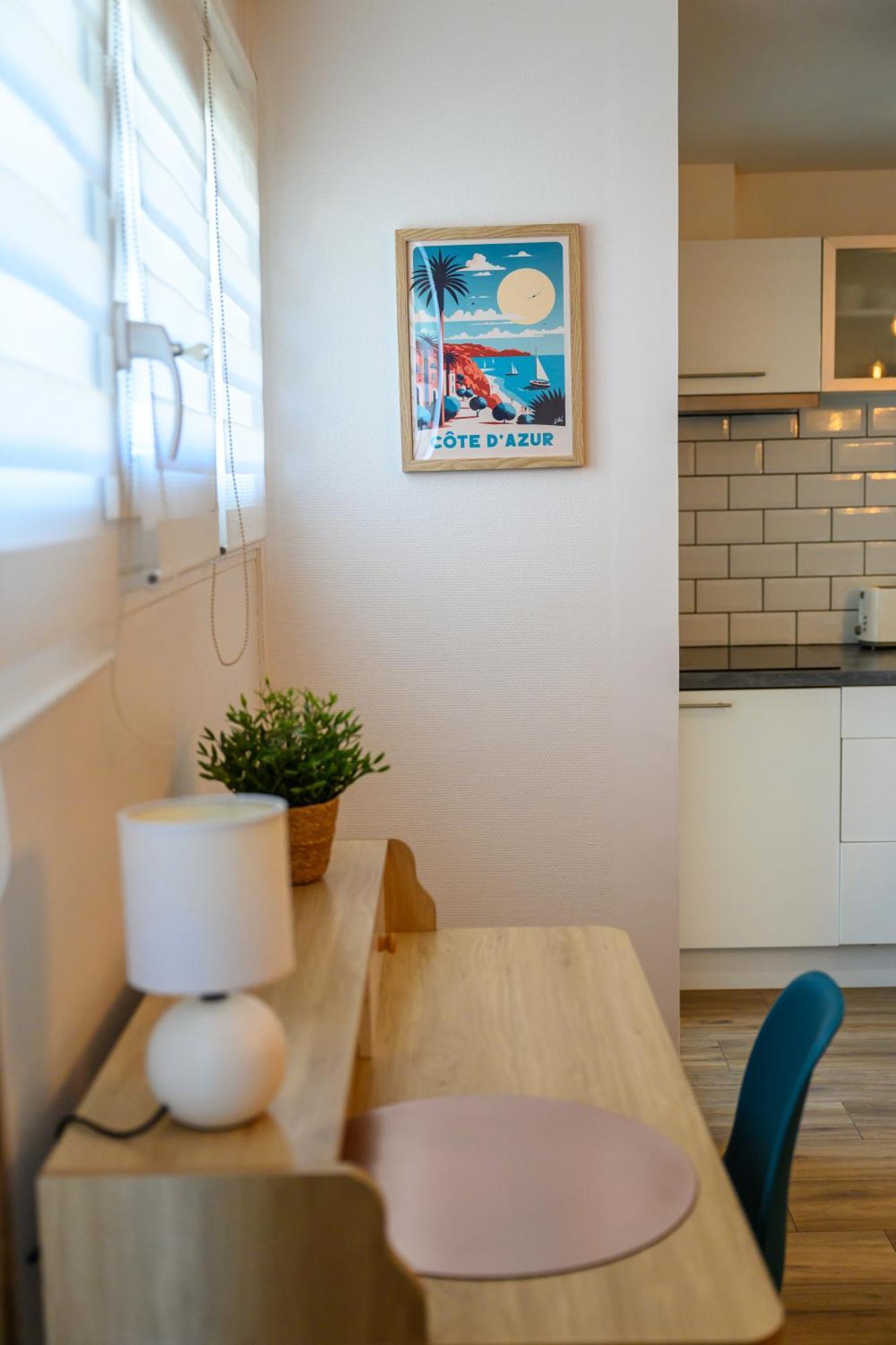 Grand Appartement Avec Balcon Hyper - Centre Tarbes Bagian luar foto